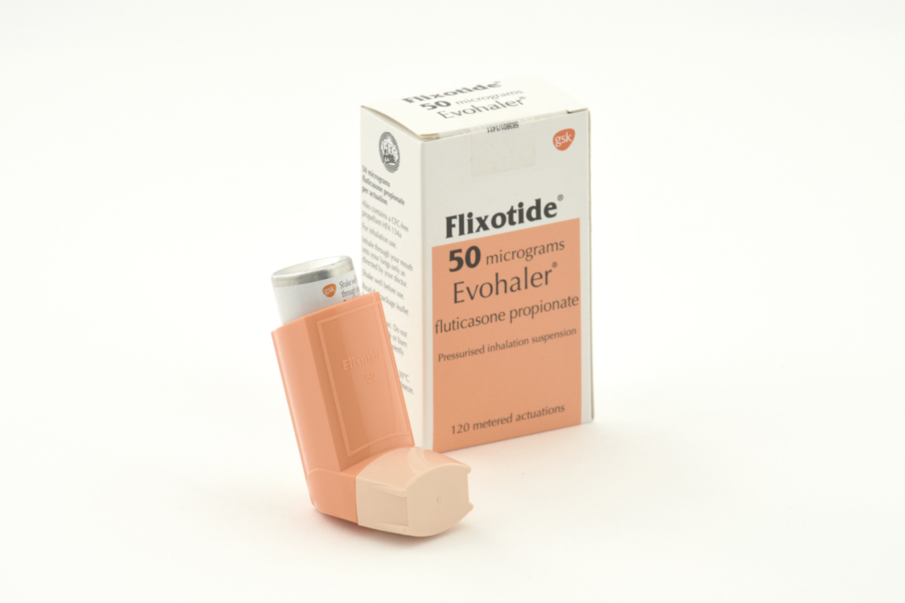 https://www.rightbreathe.com/medicines/flixotide-50microgramsdose-evohaler-glaxosmithkline-uk-ltd-120-dose/